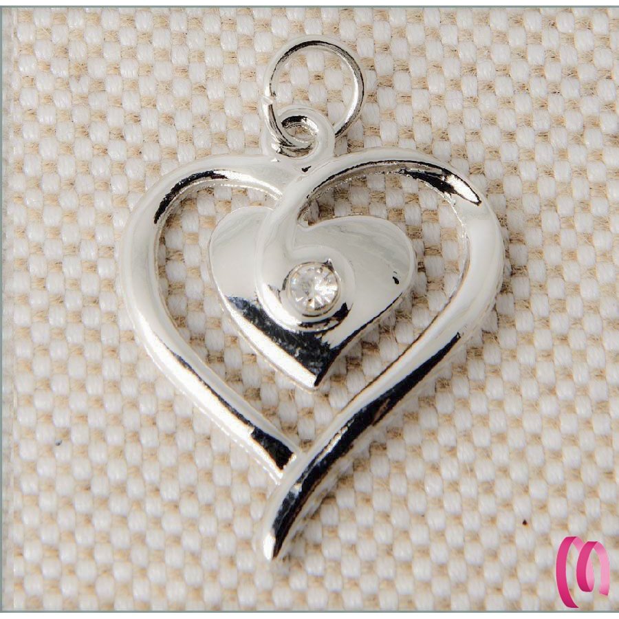 Ciondolo Cuore con Strass a 0.75 € per Bomboniere