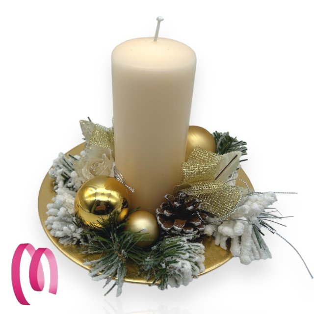 Elegantissima centro tavola natalizio ovale a tre candele col